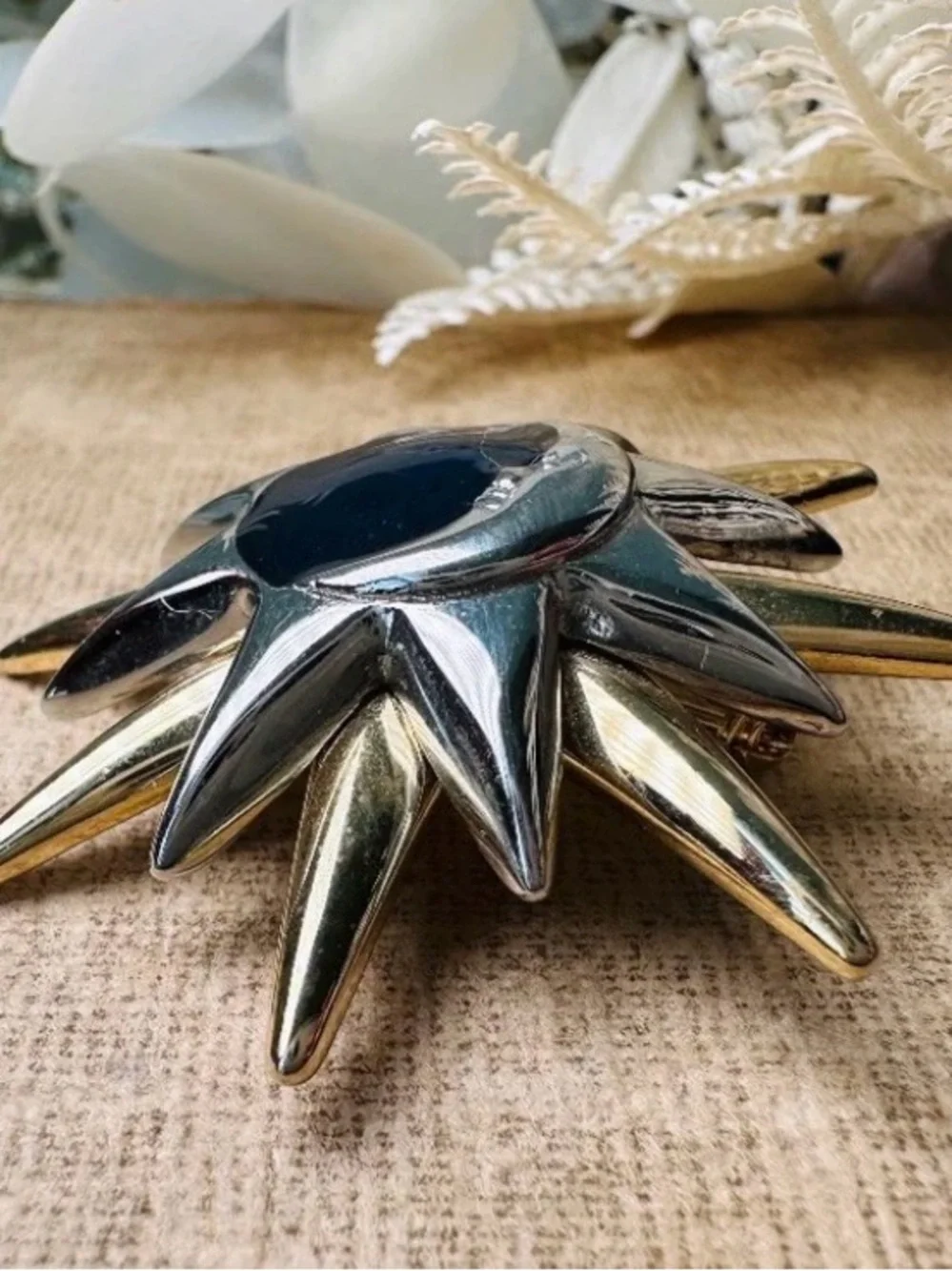 Vintage Liz Claiborne Celestial Sun Moon Brooch Pin Mixed Gold Silver Tone